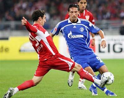 他已經承受 他已經承受